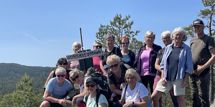 Bilde/illustrasjon for PÅ TUR MED SENIORASPIRANTENE PÅ TUR MED SENIORASPIRANTENE